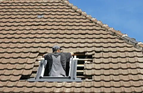 Pose de velux - Sireuil